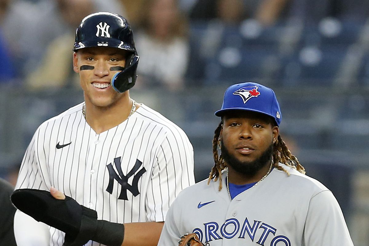 Los Azulejos dominan, pero los Yankees aún respiran